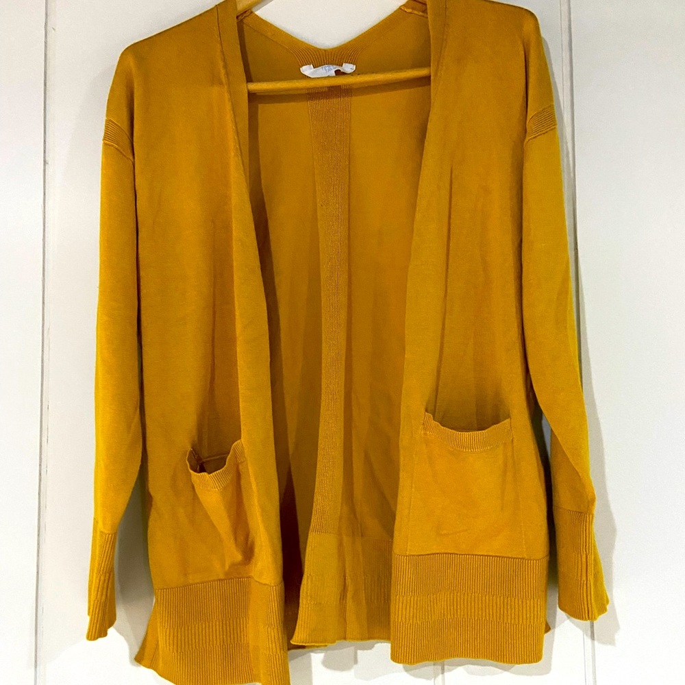 Women’s mustard yellow cardigan